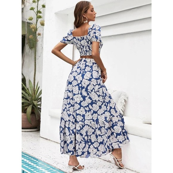 Blue White Floral Print Dress Set Puff Sleeve Crop Top Flowy Skirt Packable S 4 - Picture 6 of 11